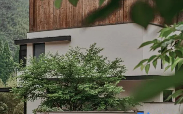 Translation: Tingjian · Moganshan | Forest Oxygen Private Hot Spring Resort Homestay