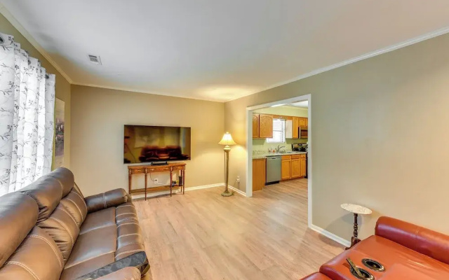 Charming Bluffton Vacation Home w/ Yard!