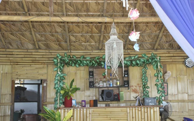 The Tandjoeng Homestay and Resto