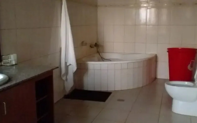 Inganzi Apartments