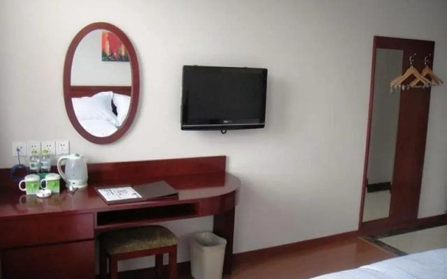Greentree Inn Shanghai Longwu Road Express Hotel