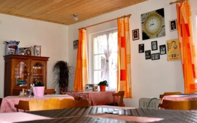 "0" Sterne Hotel Weisses Rössl in Leutasch/Tirol