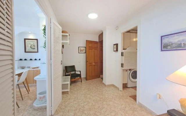 Beachside Apartment