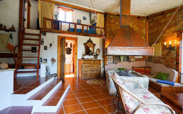 Charming Holiday Home in Banj With Private Terrace