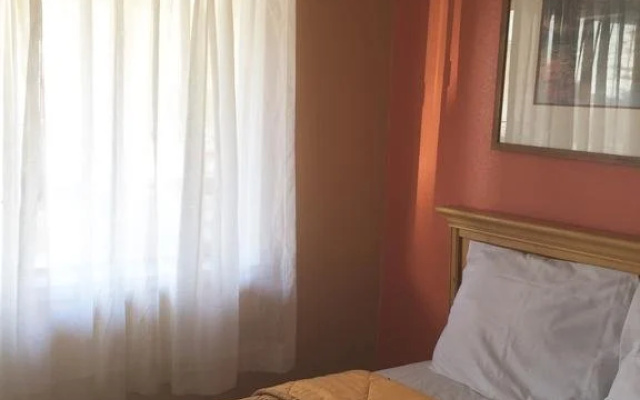 Encore Inn Inglewood