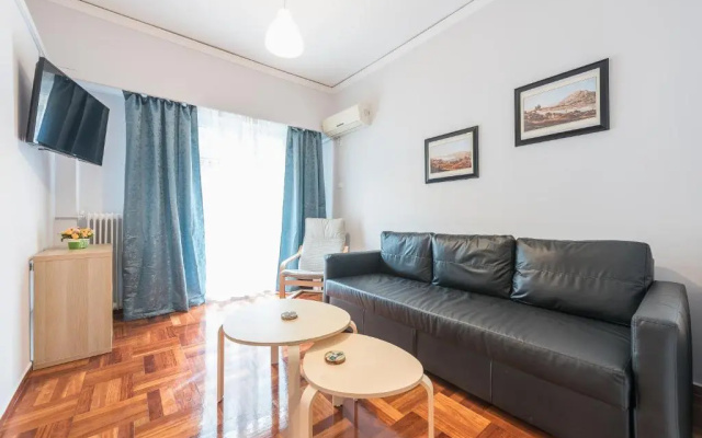 Comfortable flat next to Acropolis Museum