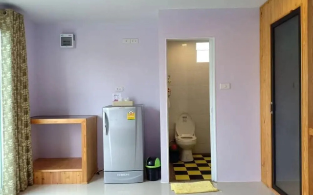 Baan Fah Rak Tawan