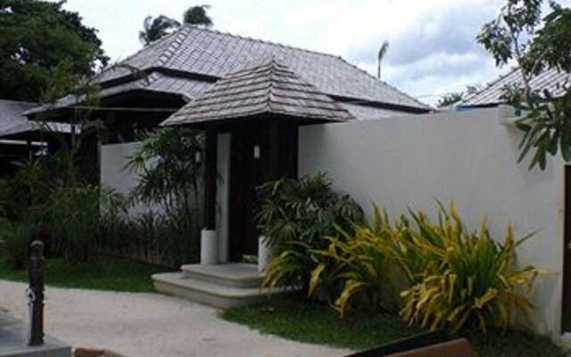 Отель Chaweng Garden Beach Resort Таиланд, Самуи - 1 отзыв об отеле, цены и фото номеров - забронировать отель Chaweng Garden Beach Resort онлайн вид на фасад
