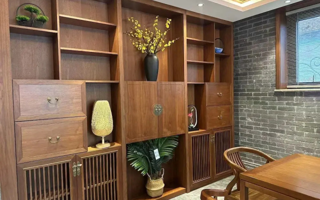 Nostalgia S Hotel(Kunming Dongfeng Square)