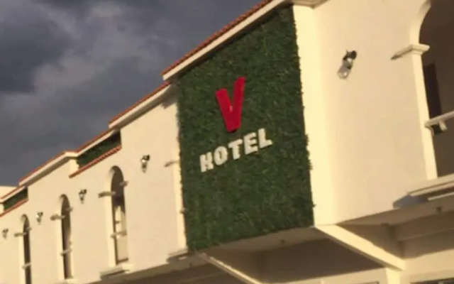 Hotel V