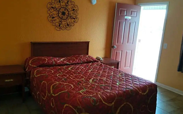 Budget Inn