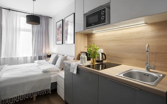 7 Continents Apartments
