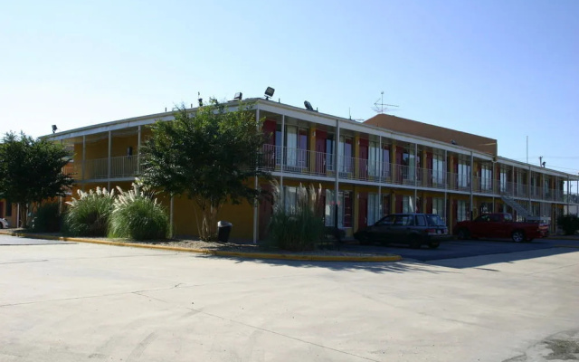 Ashburn Inn of GoldRock