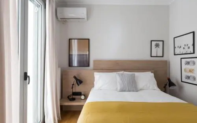 Stylish and Spacious 2BD - Thiseio by UPSTREET