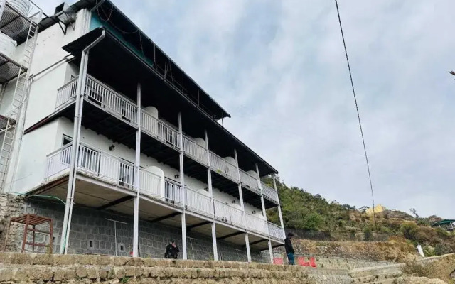 The Sapphire Suits Mussoorie