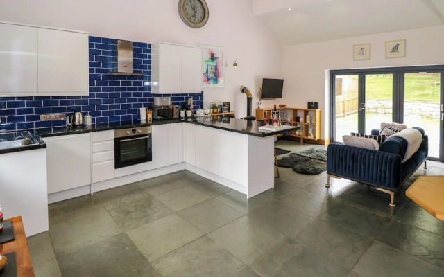 Canal Cottage
