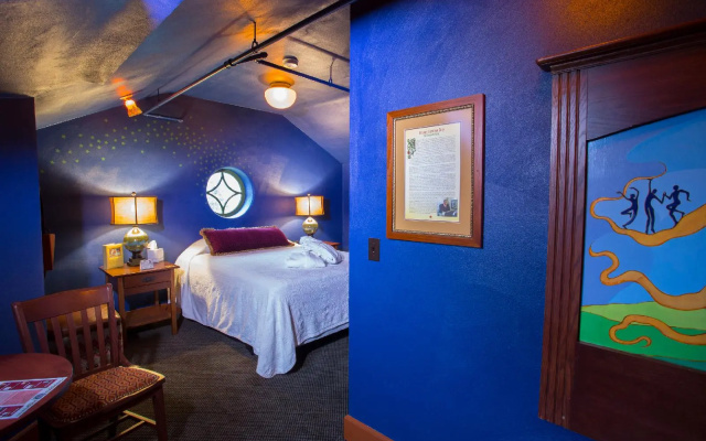 McMenamins Grand Lodge