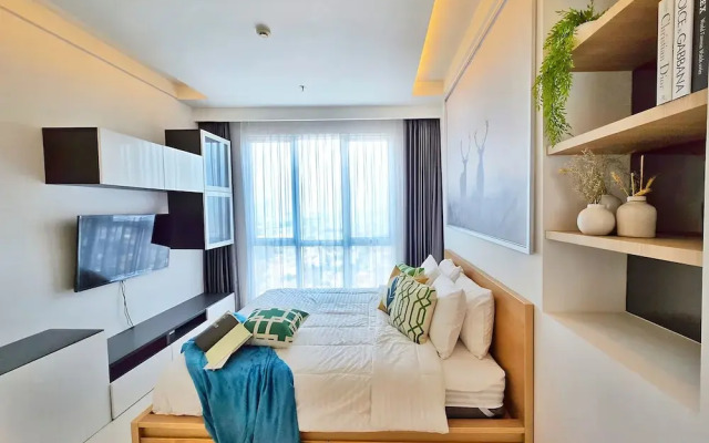Amethyst By SanLiving - 3BR & 1 Maid Room - Central Park Mall
