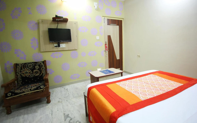 Oyo Rooms Swastik Char Rasta 4
