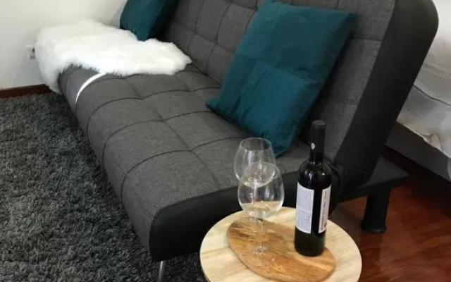 Wine Inn Studio