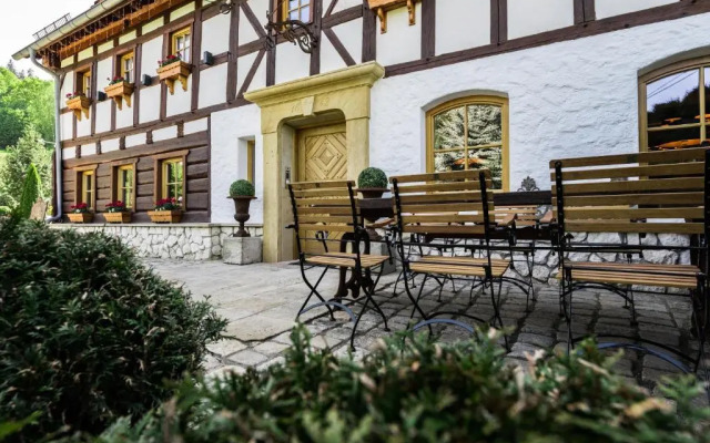 Szwajcarski Dworek (Adults Only)