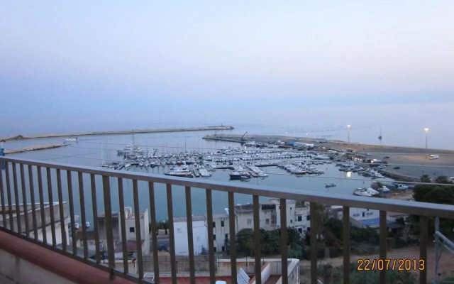 Attico con vista panoramica sul mare