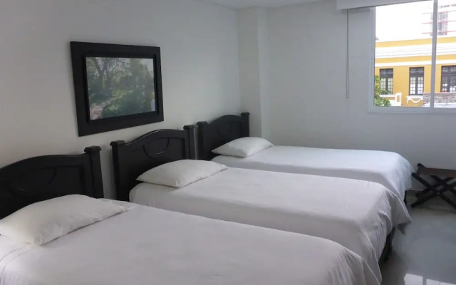 Hotel Santa Marta Real