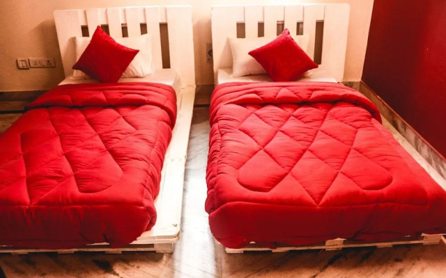 Capsule Den Farmstay