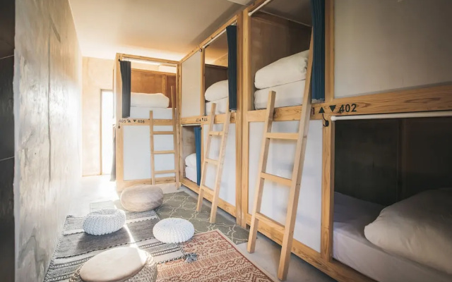 Yanbaru Hostel