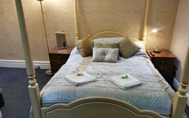 The Oxford Hotel