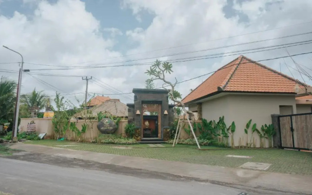 Auma Villa by Prasi