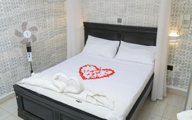 Fuego Hotel