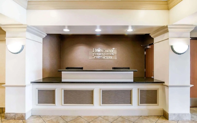 Quality Inn Parsons North