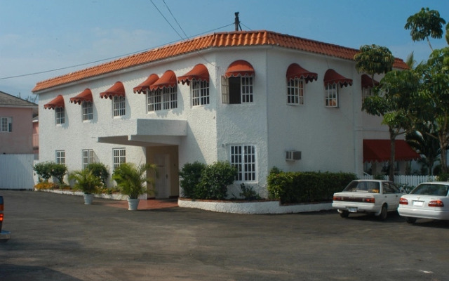 Ocho Rios Beach Resort at ChrisAnn
