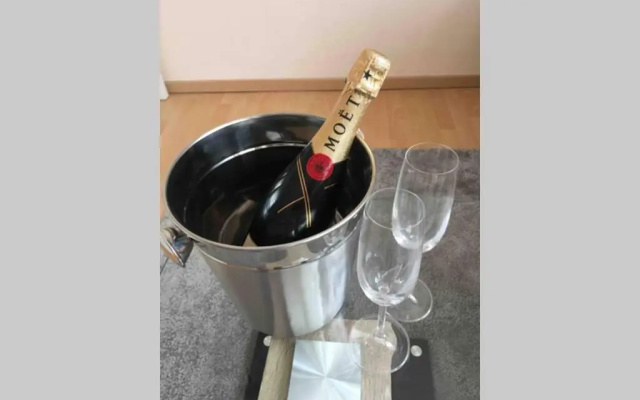 New Cozy Apartment, Top Location, 12 Min To Center (Adults Only)