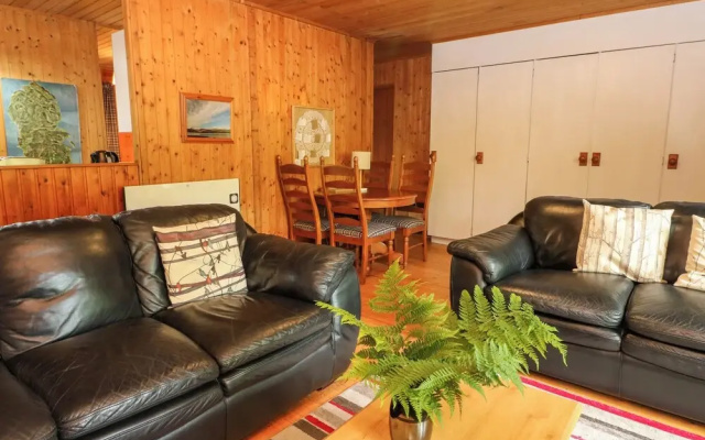 Lodge 3 - "beech"
