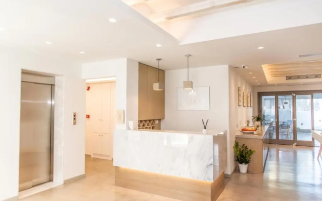 Lithos Luxury Suites