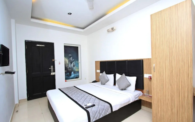 OYO Flagship 7558 Galaxy Comfort Inn
