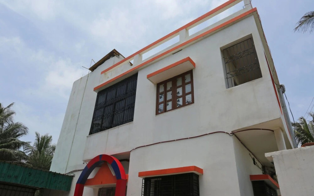OYO 15261 Unik Beach Hotel