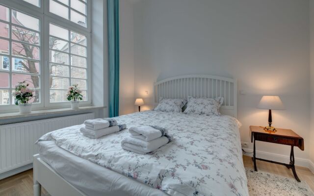 Апартаменты Gdansk Old Town Apartments комната для гостей