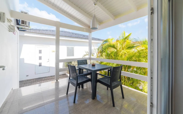 ? Perfect Family Getaway ? with Tropical Pool & Garden