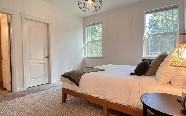 Cl113 Moonstone Acre