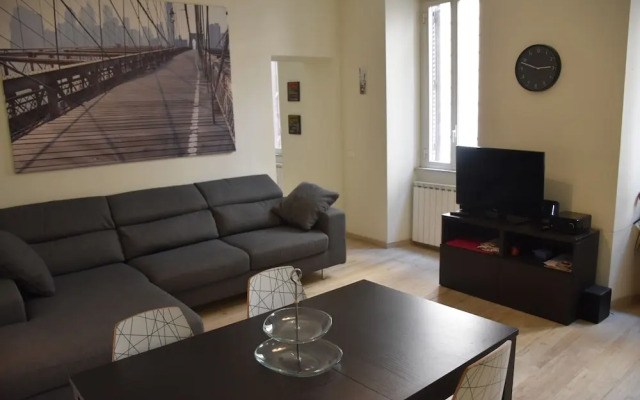 Lovely Apartament Near Colosseum
