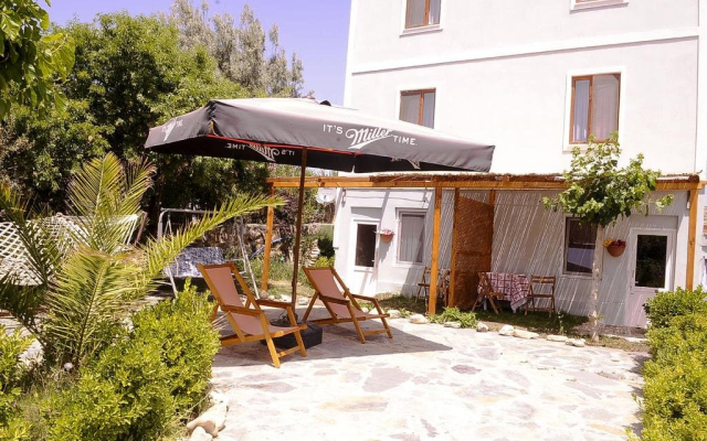 Saklıbahçe Hotel