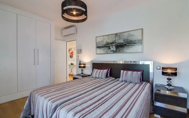 Luxury Penthouse 3 Bedrooms Olhos de Água