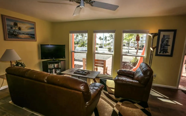 5147Estero