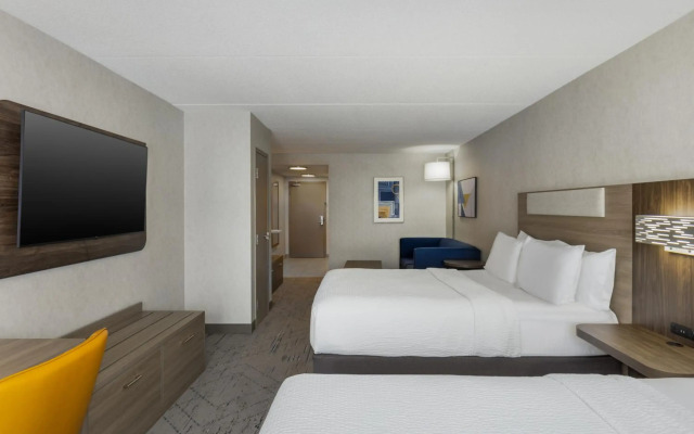 Holiday Inn Express & Suites Ottawa East - Orleans by IHG