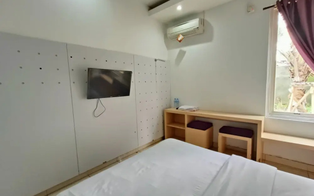 Urbanview Hotel B LIV Kendari by RedDoorz