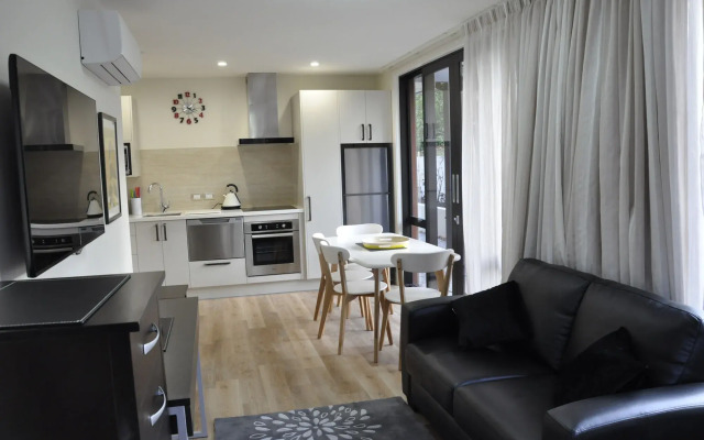 Shetland Court Apartments