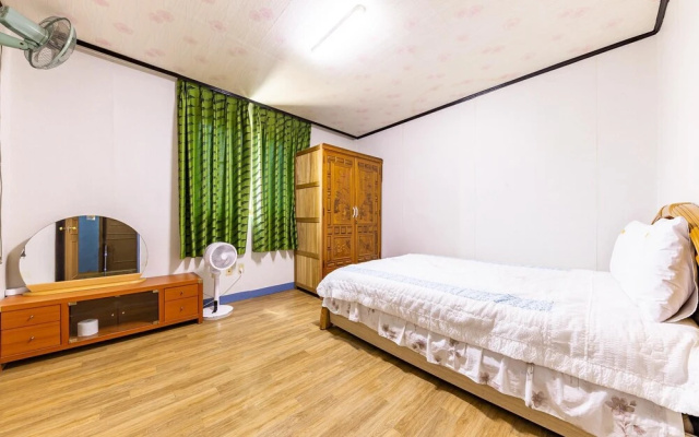 Boryeong Golden Beach Tel Pension